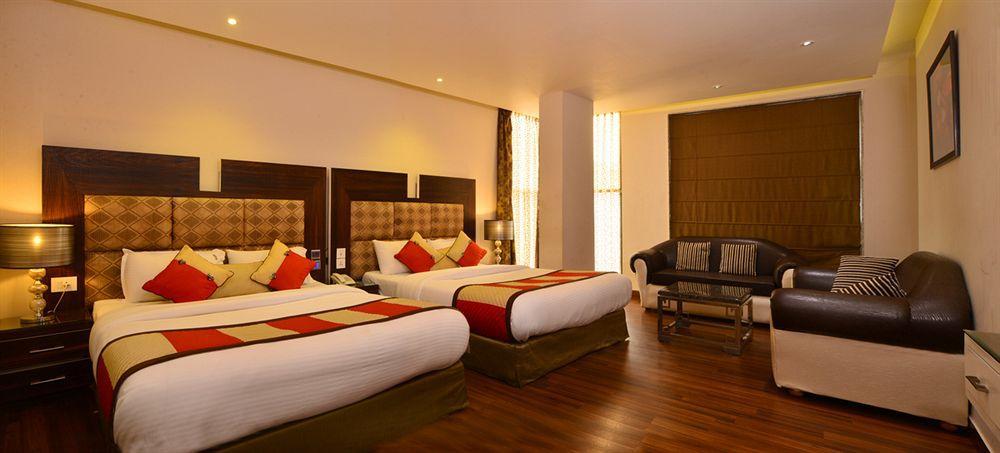 Hotel Uppal International, Near New Delhi Railway Station Eksteriør billede