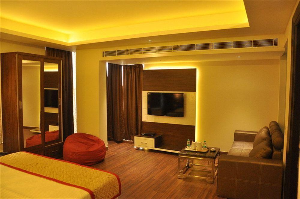 Hotel Uppal International, Near New Delhi Railway Station Eksteriør billede